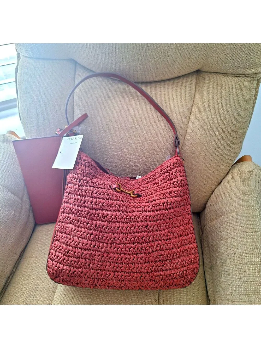 NWT Anne Klein Issa Red Straw Hobo Shoulder Bag w Wristlet & Tassle Key Ring
